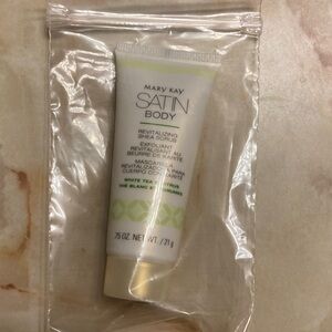 Mary Kay Satin Body Shea Scrub with White Tea Citrus